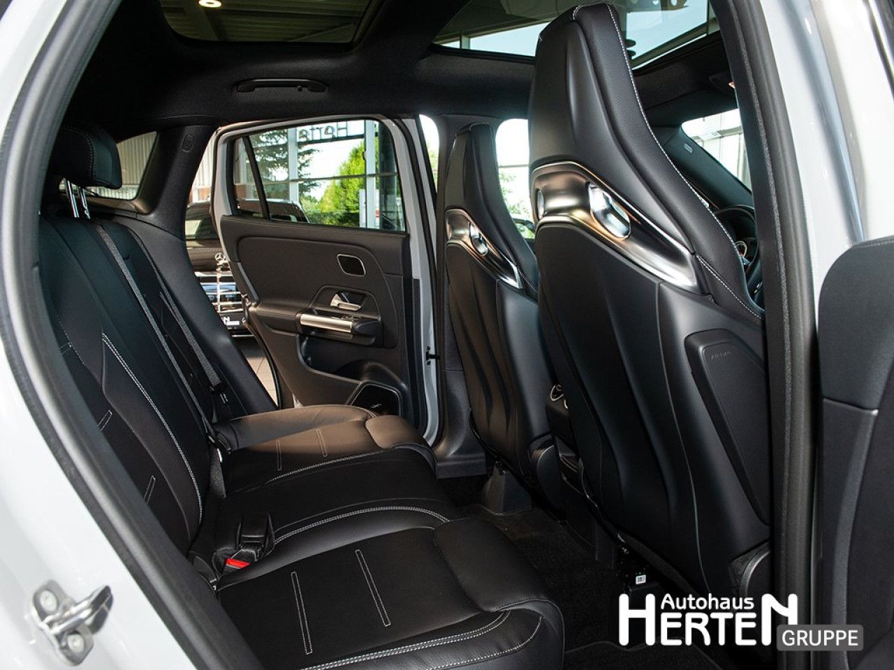 Mercedes-Benz GLA – Bild 17
