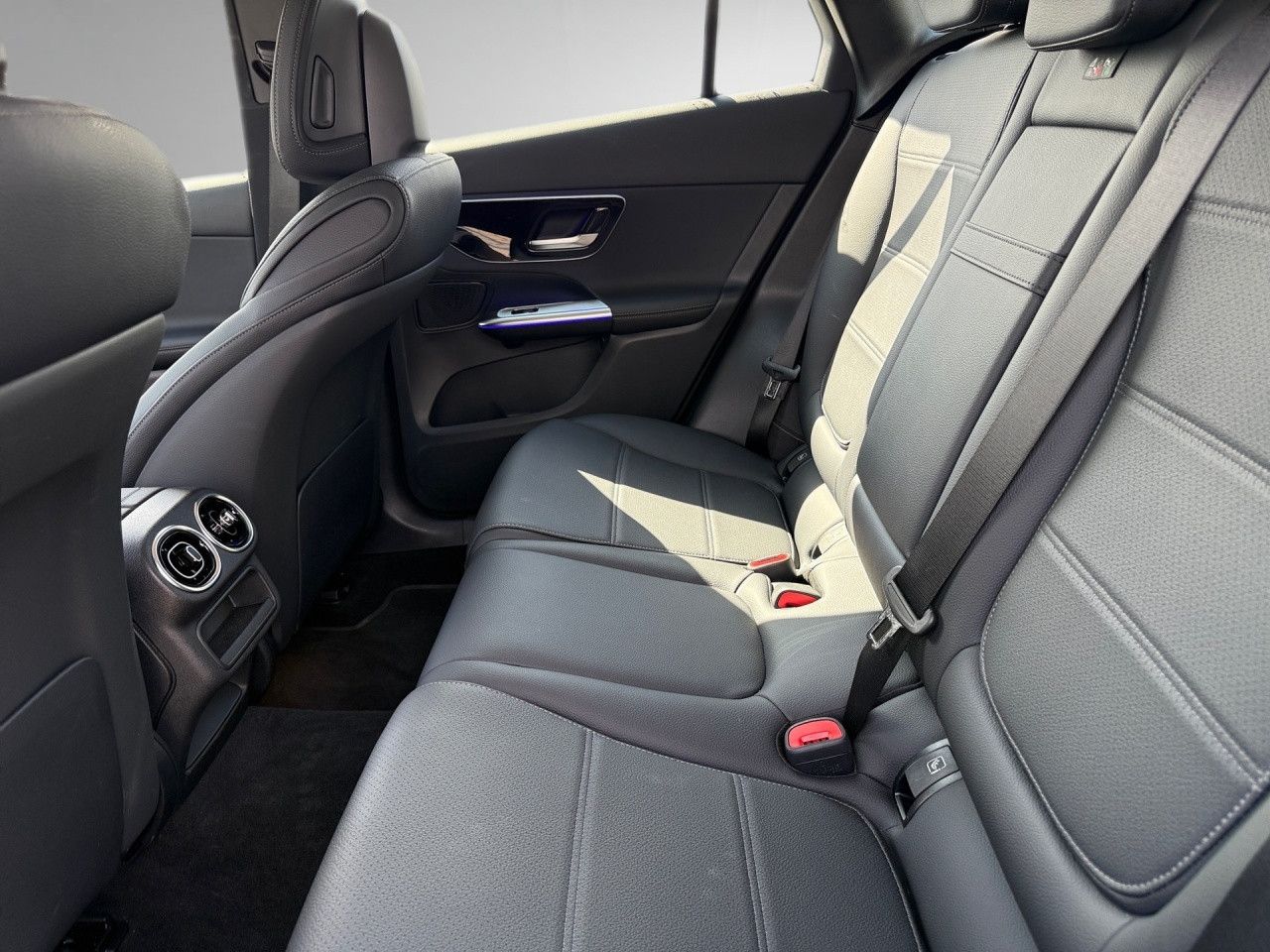 Mercedes-Benz GLC – Bild 16