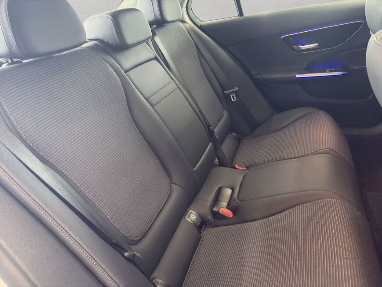 Mercedes-Benz C-Klasse – Bild 19