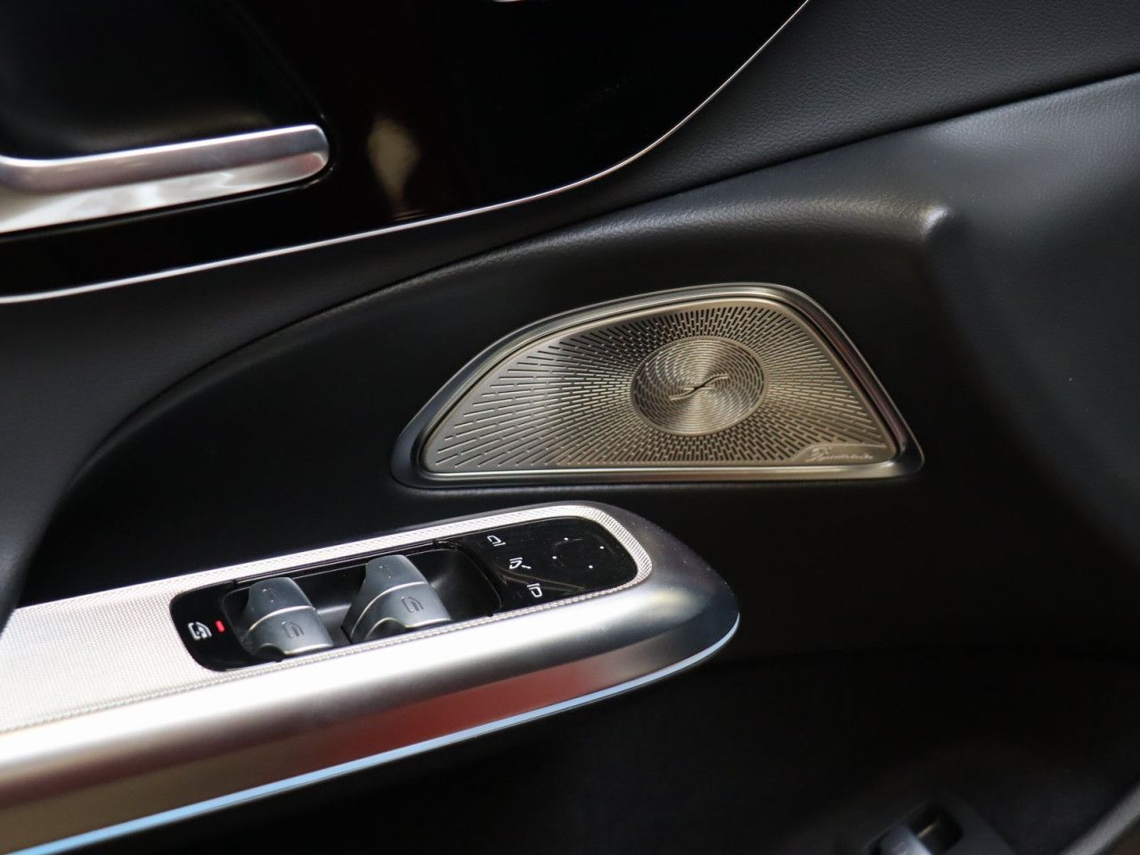 Mercedes-Benz E-Klasse – Bild 16