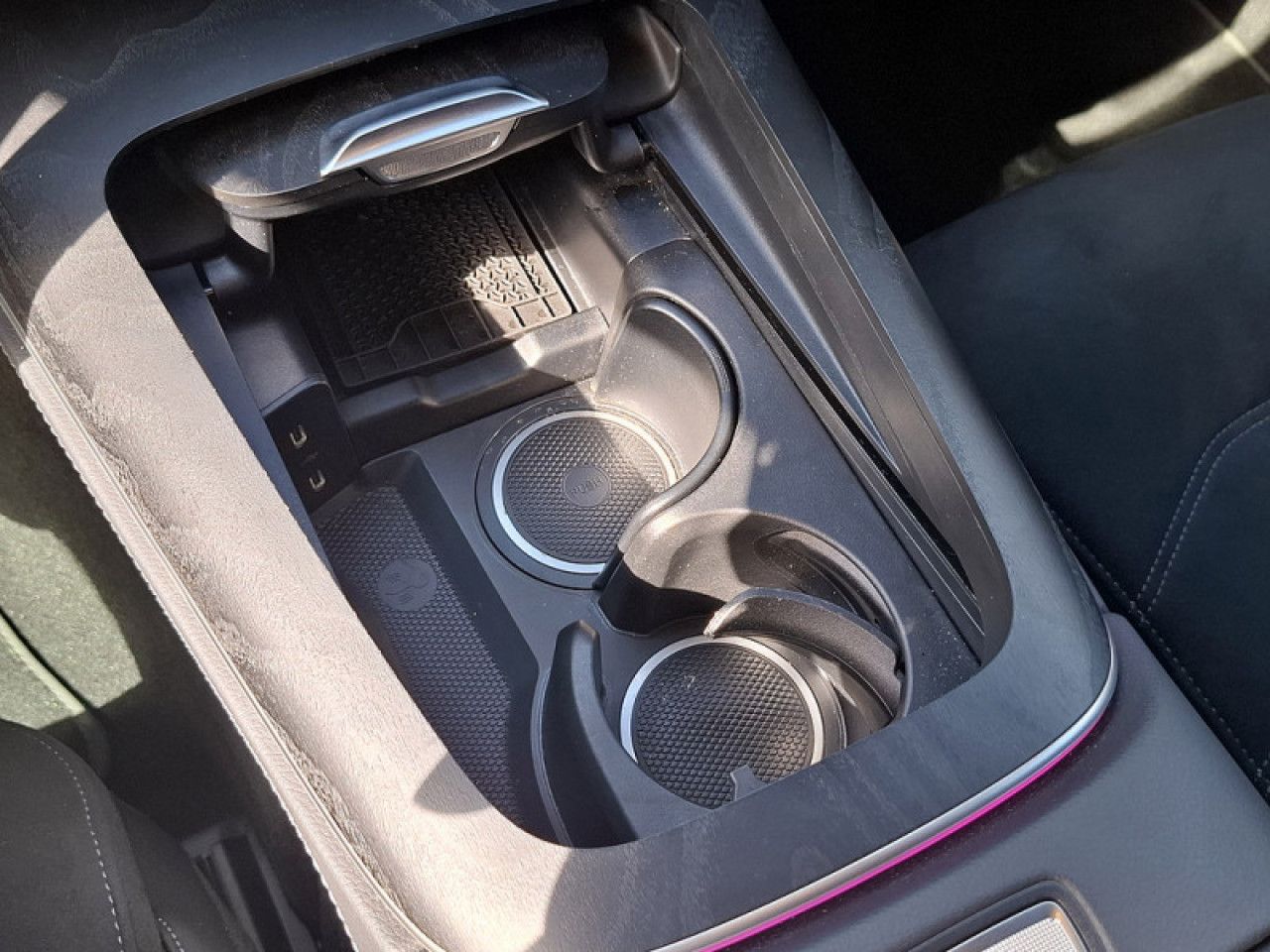 Mercedes-Benz E-Klasse – Bild 19