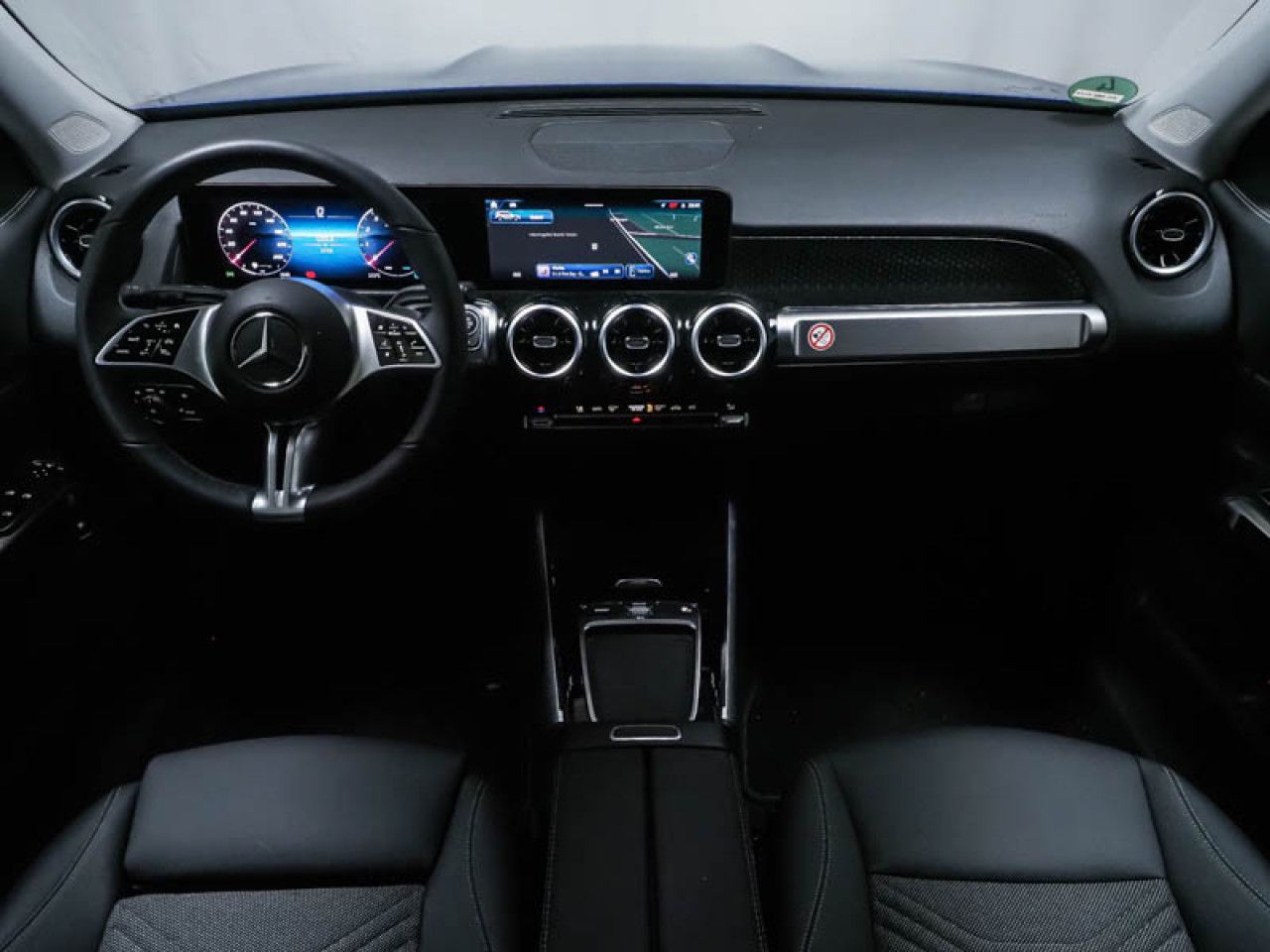 Mercedes-Benz GLB – Bild 8