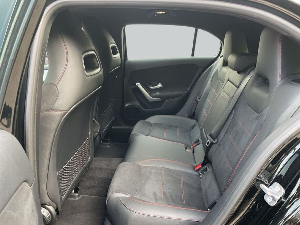 Mercedes-Benz A-Klasse – Bild 11