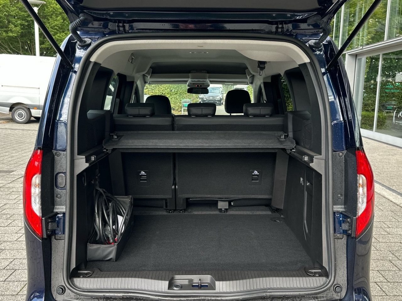Mercedes-Benz EQT – Bild 17