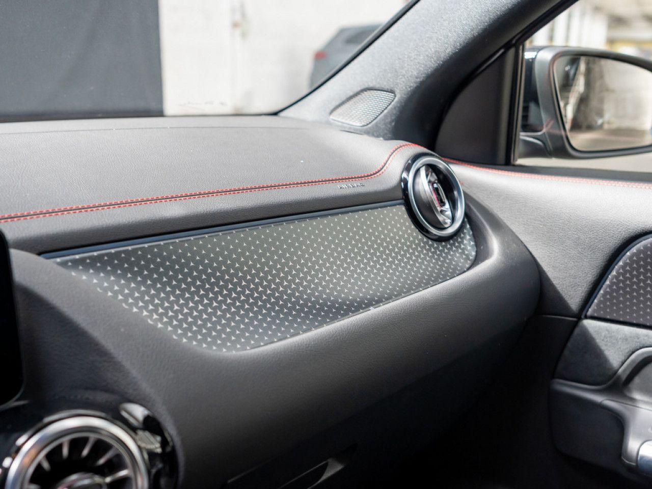Mercedes-Benz EQA – Bild 15