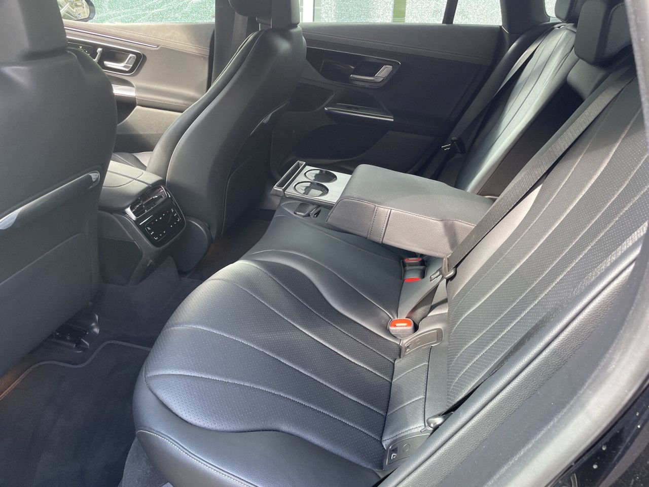 Mercedes-Benz EQE – Bild 13