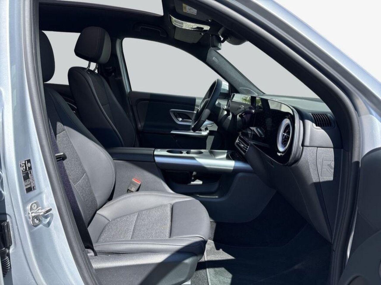 Mercedes-Benz GLB – Bild 13