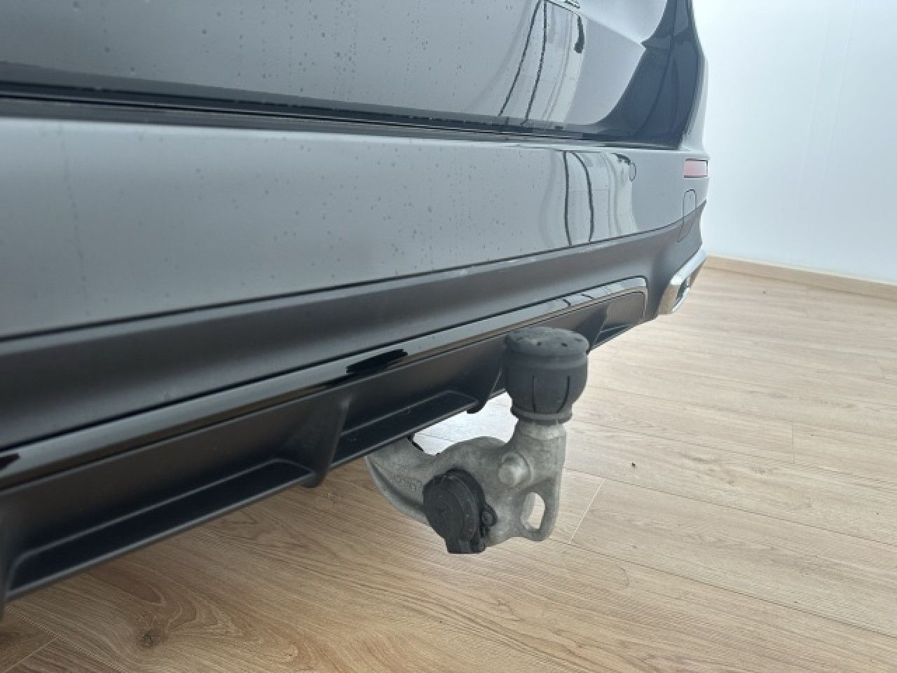 Mercedes-Benz E-Klasse – Bild 9