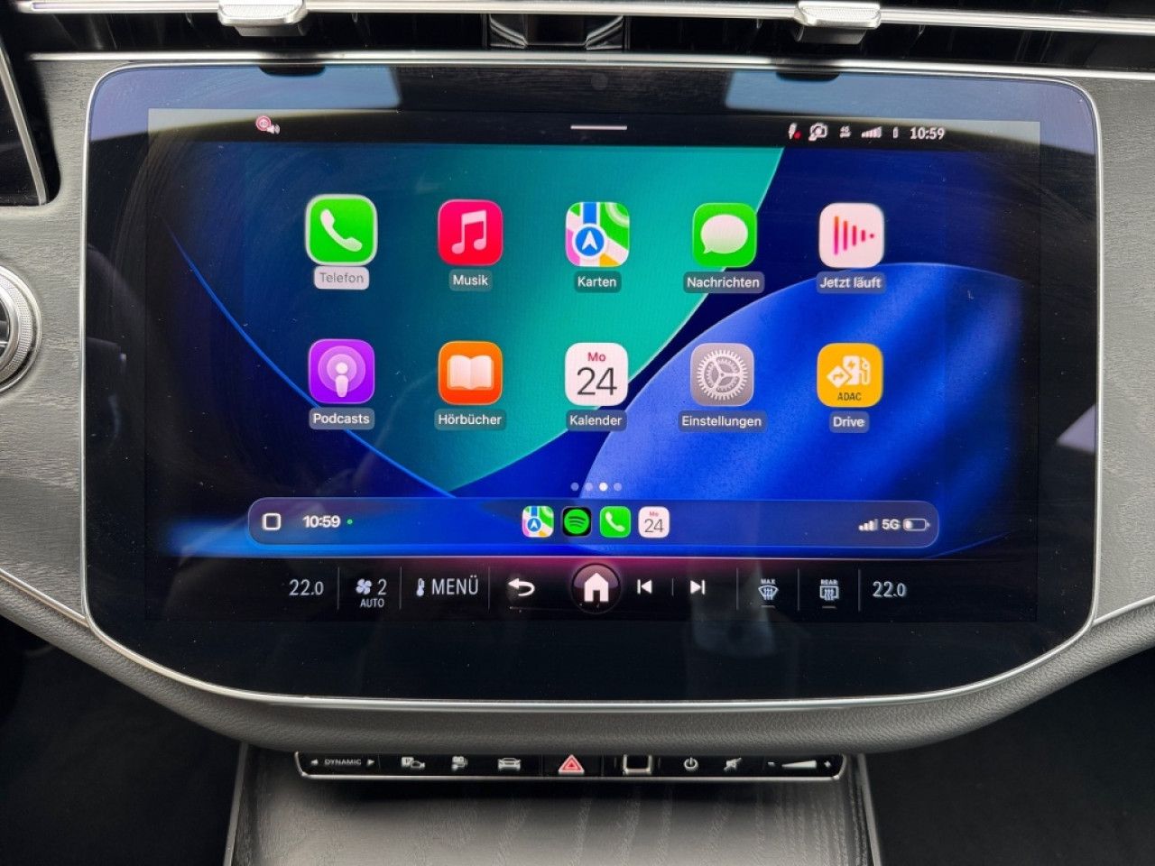 Mercedes-Benz E-Klasse – Bild 13