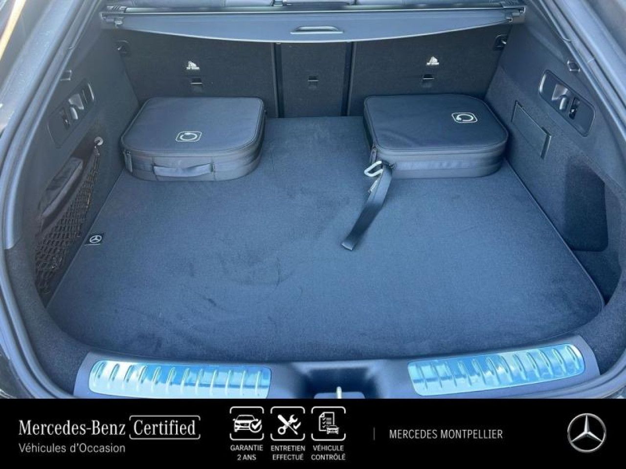 Photo du v&eacute;hicule 9 / 18