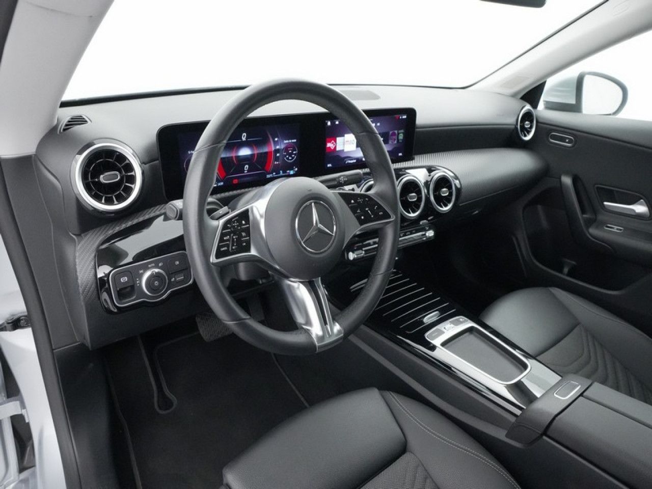 Imagem do veículo 11 / 18