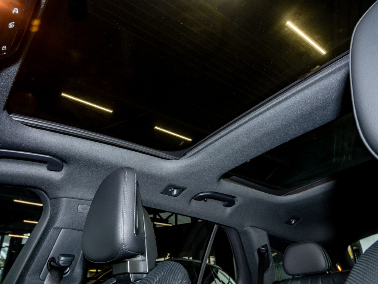 Mercedes-Benz E-Klasse – Bild 13