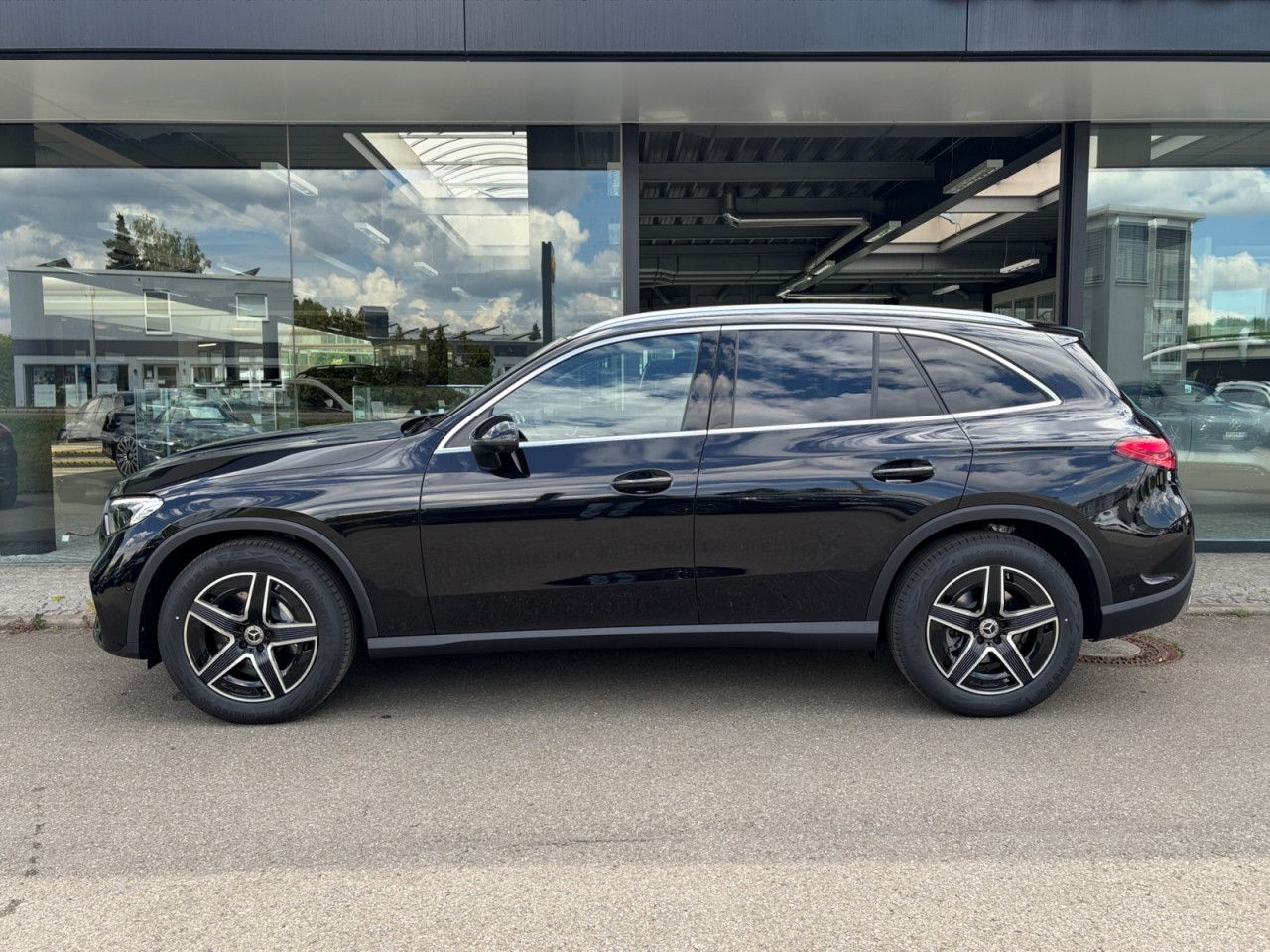 Mercedes-Benz GLC – Bild 2