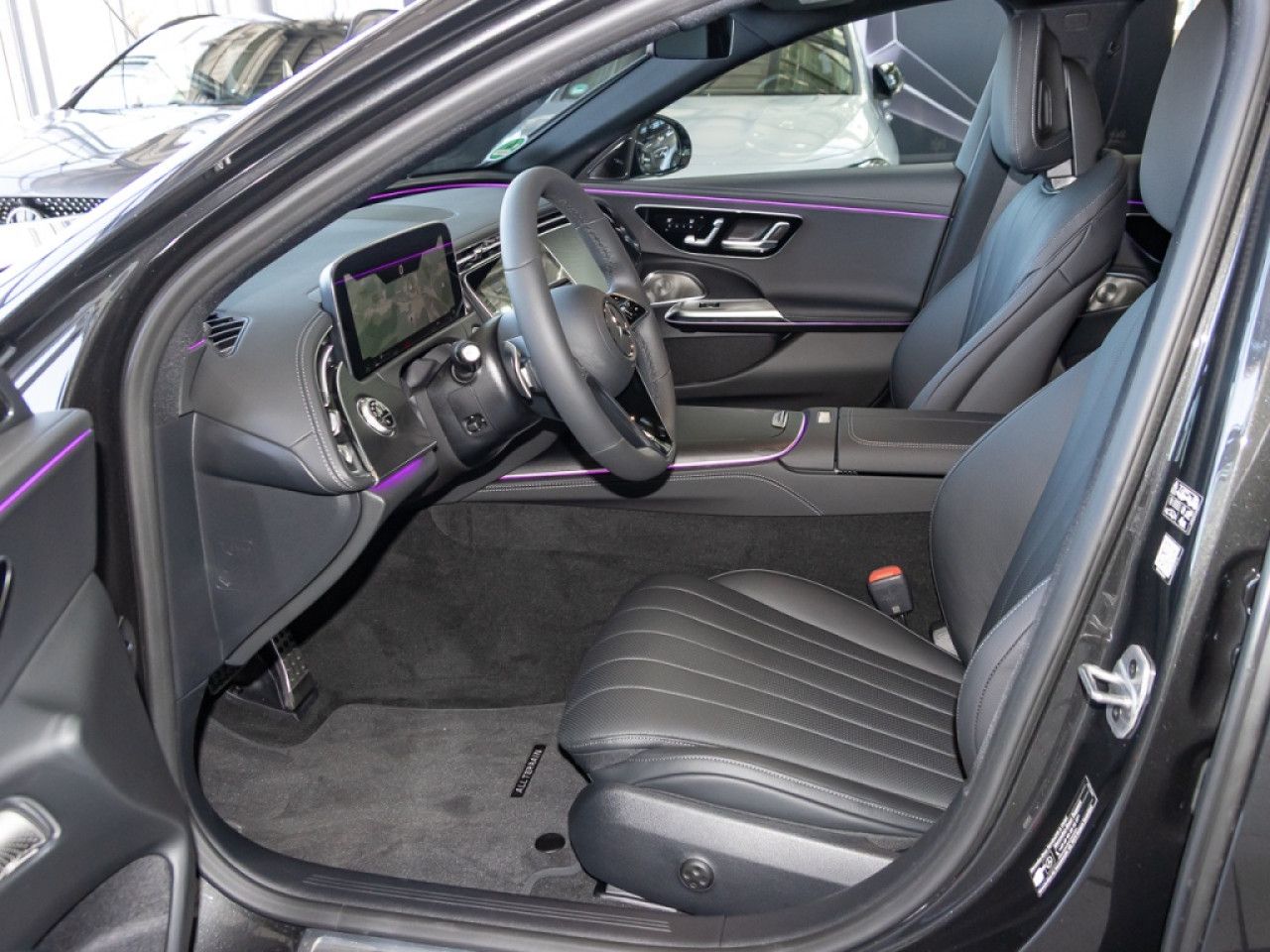 Mercedes-Benz E-Klasse – Bild 16