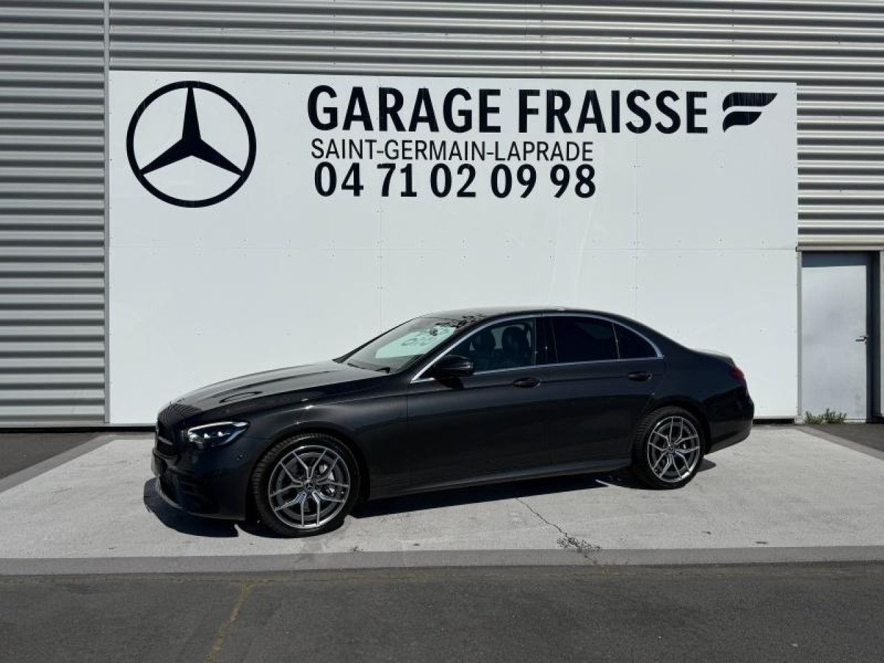 Photo du v&eacute;hicule 1 / 18