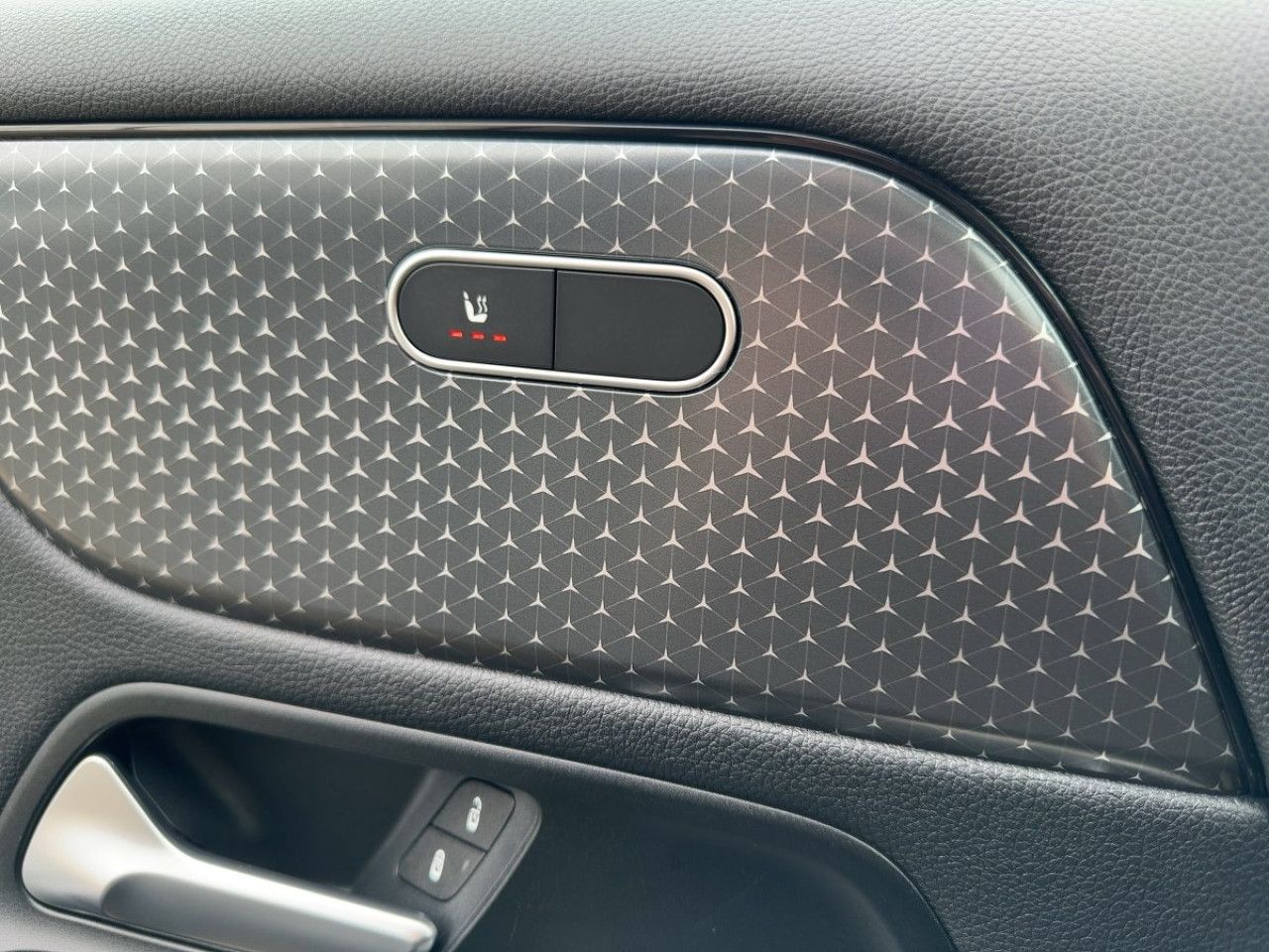 Fahrzeugbild 14 / 16