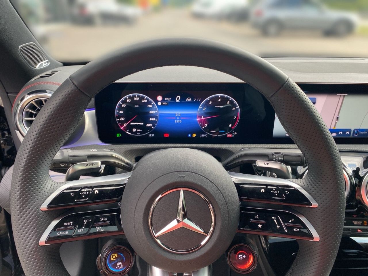 Mercedes-Benz CLA – Bild 8