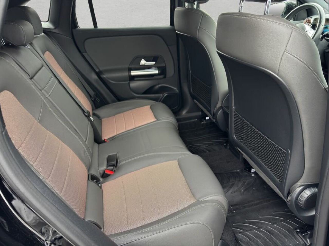 Fahrzeugbild 21 / 30