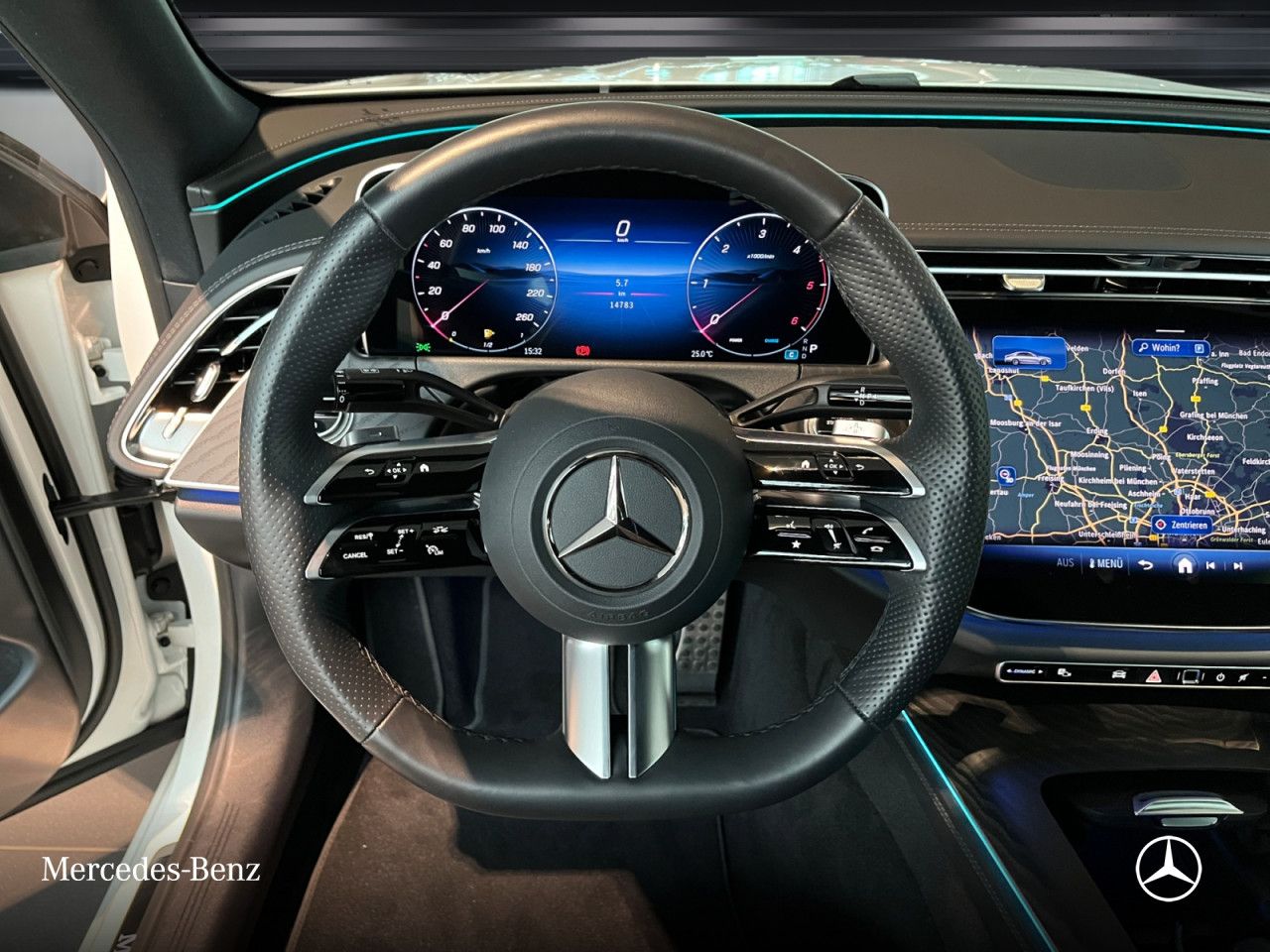 Mercedes-Benz E-Klasse – Bild 12
