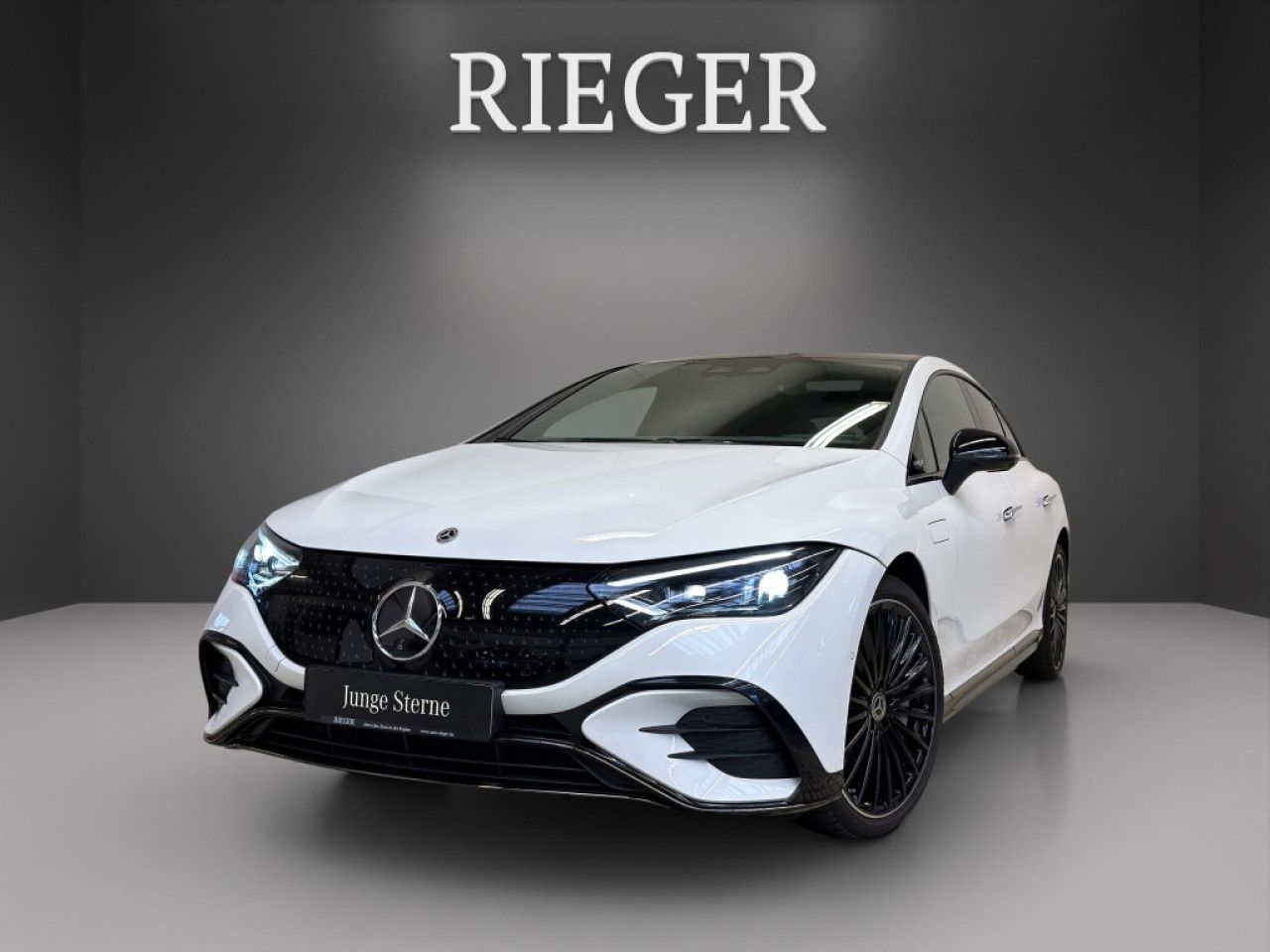 Mercedes-Benz EQE