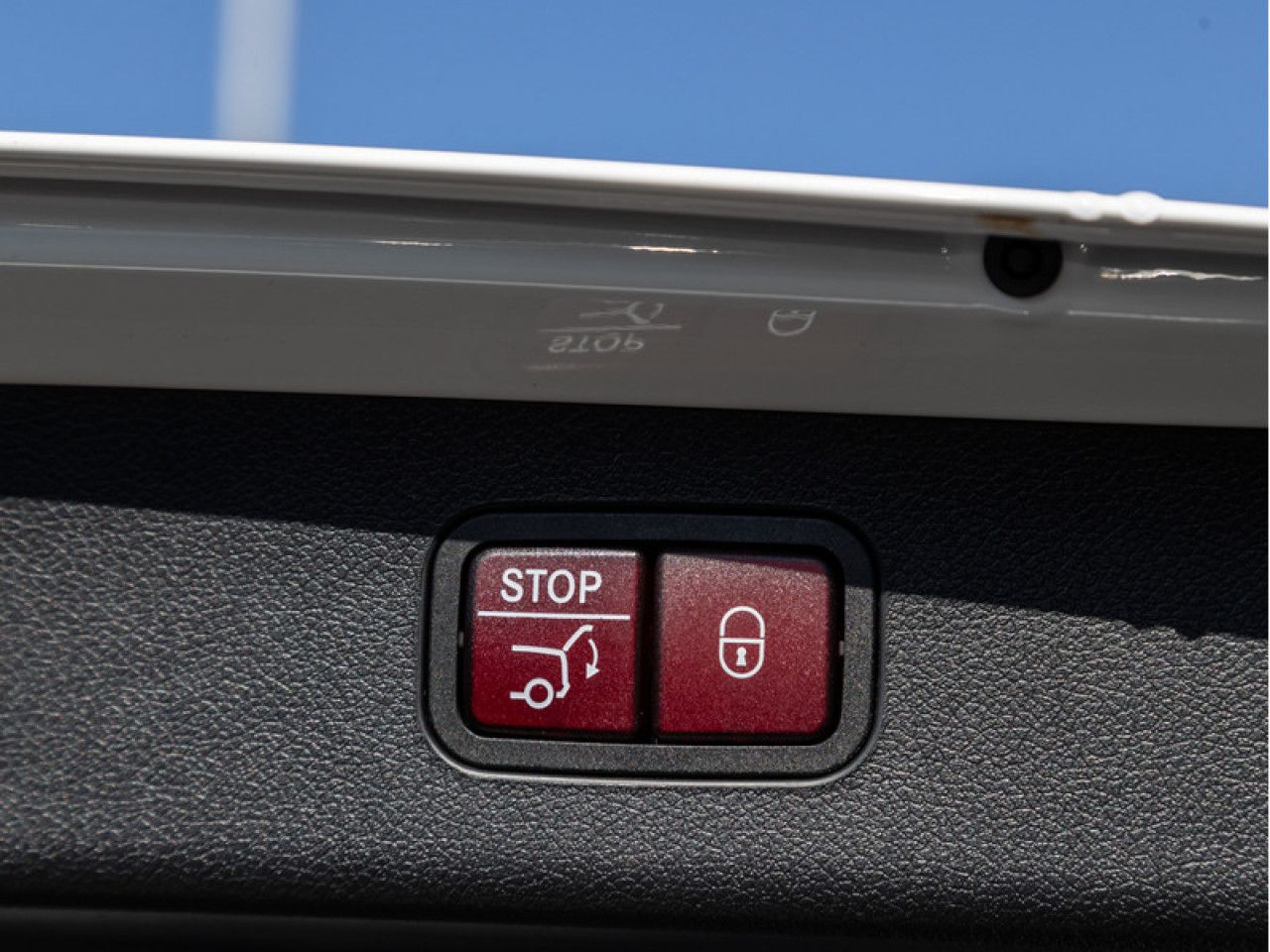 Mercedes-Benz E-Klasse – Bild 6