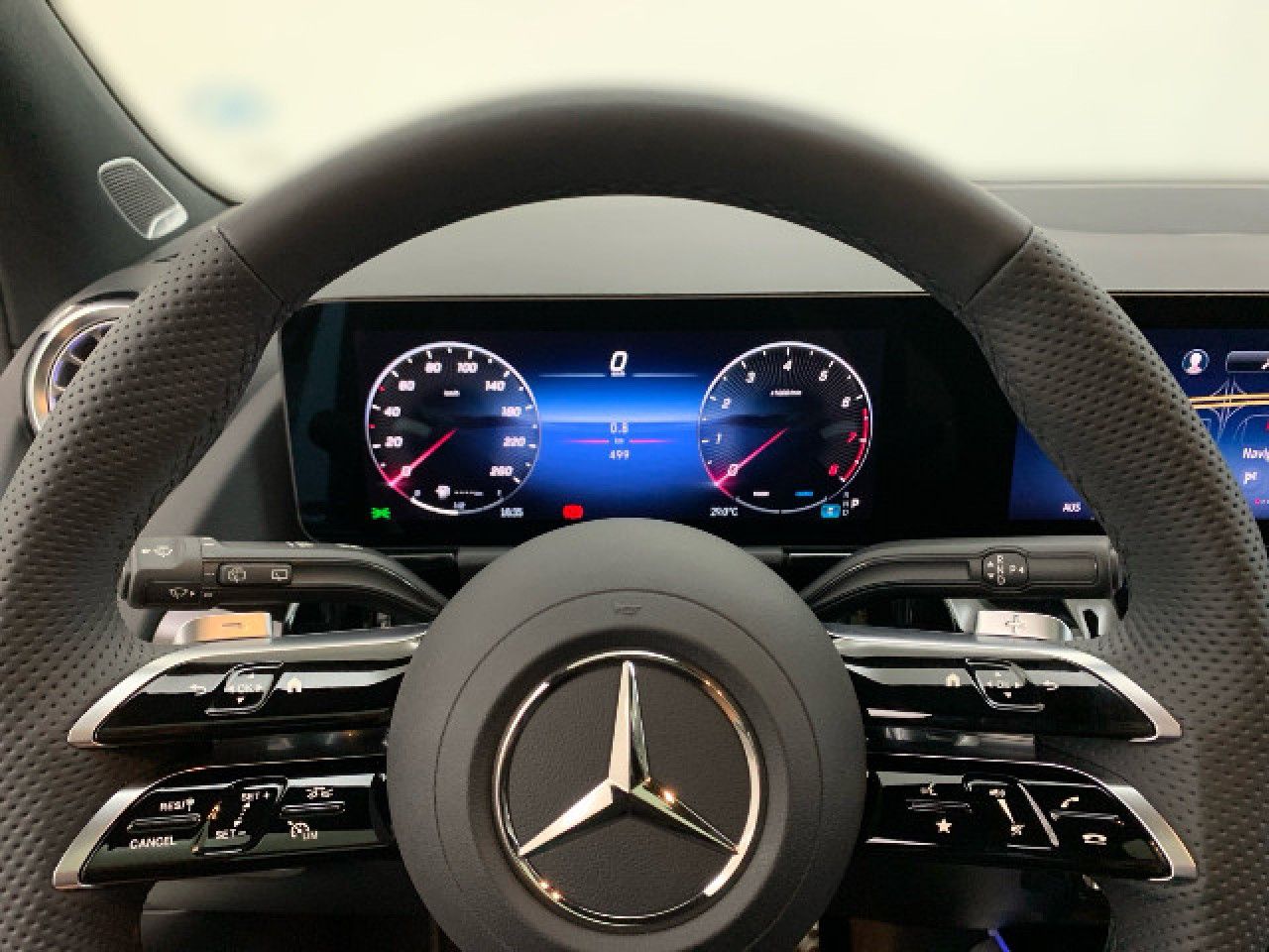 Mercedes-Benz GLA – Bild 8