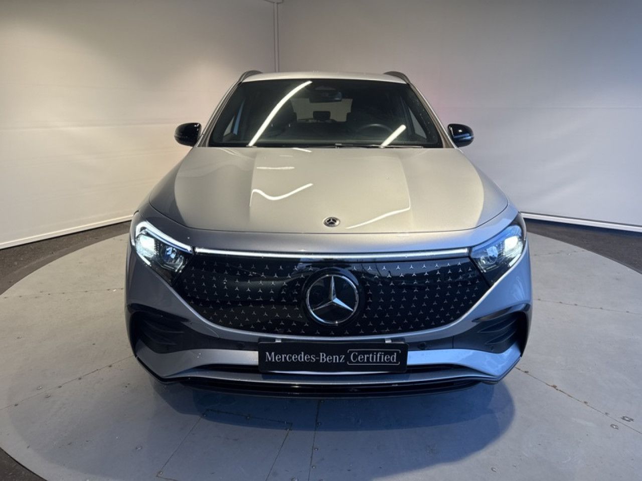 Photo du v&eacute;hicule 2 / 18