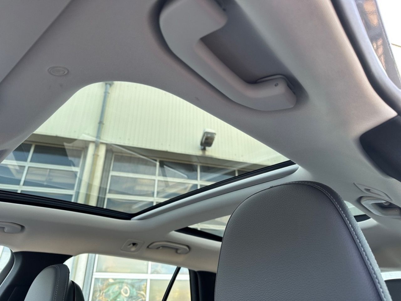 Mercedes-Benz C-Klasse – Bild 16
