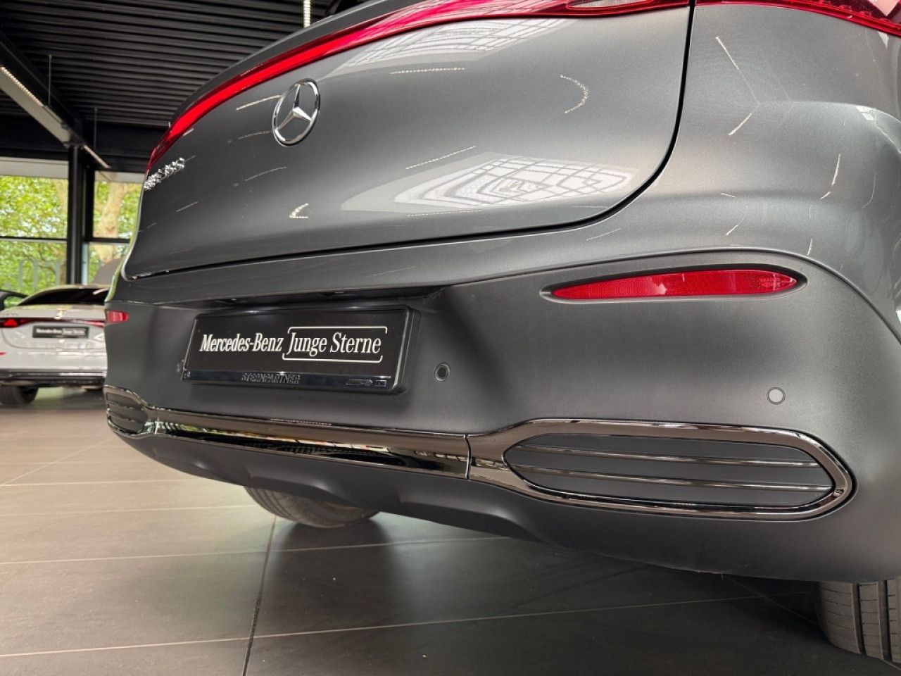 Mercedes-Benz EQE – Bild 11
