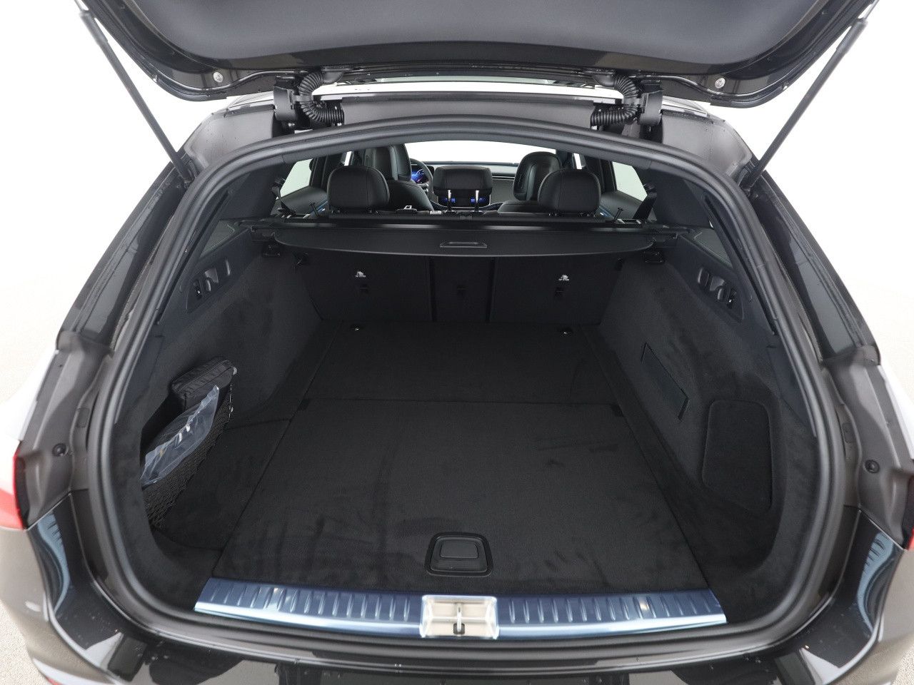 Mercedes-Benz E-Klasse – Bild 15