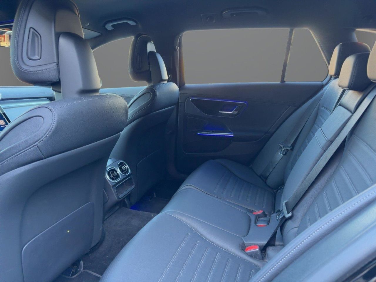 Mercedes-Benz C-Klasse – Bild 7