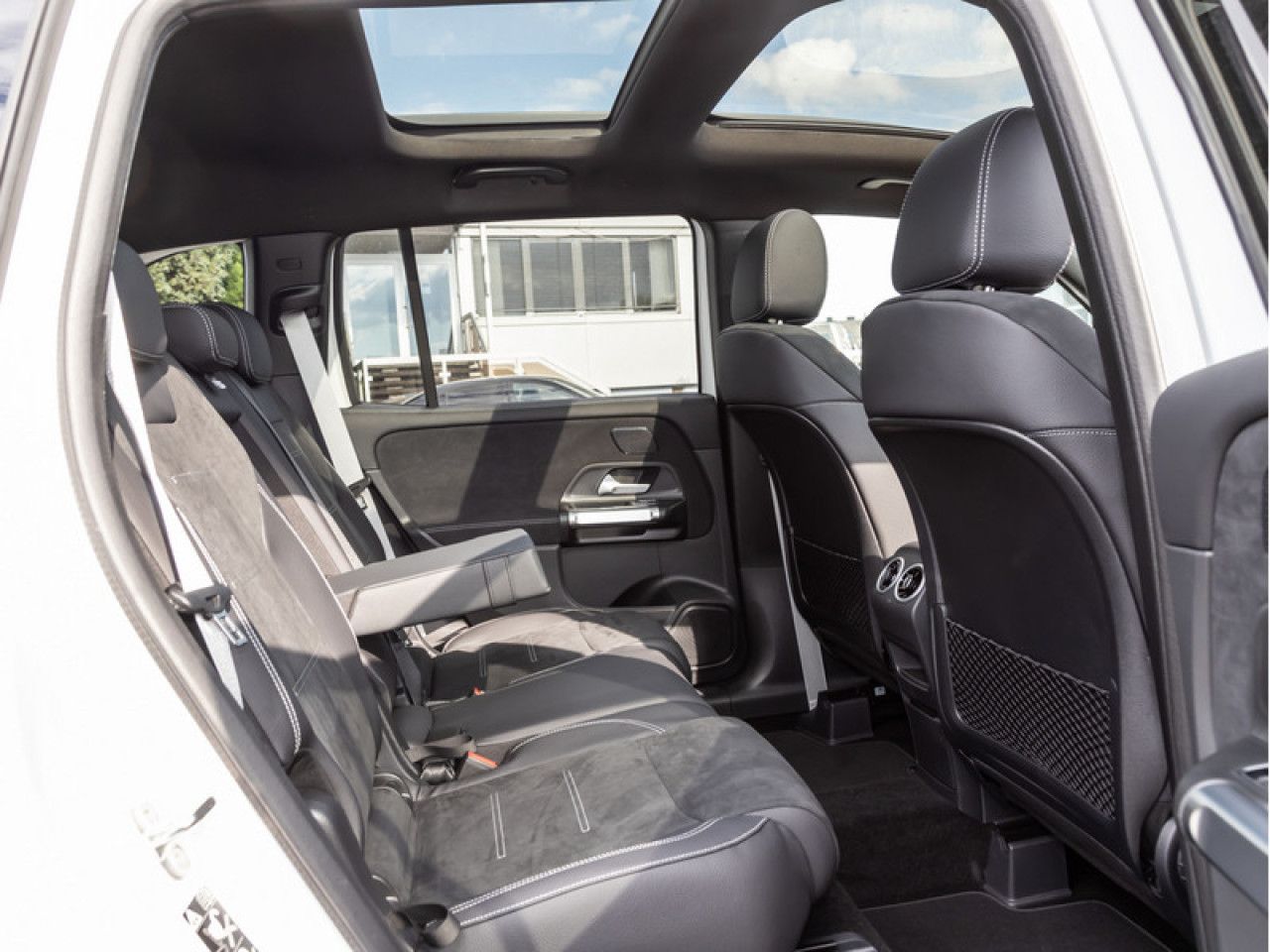 Mercedes-Benz GLB – Bild 9