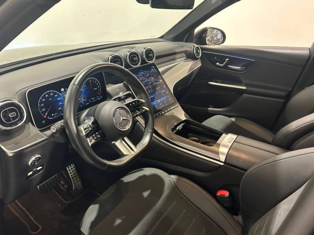 Photo du v&eacute;hicule 18 / 18