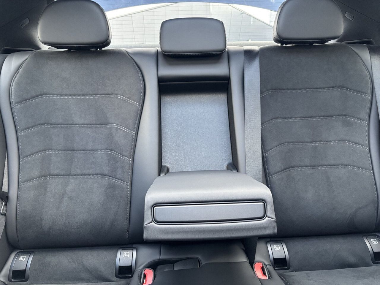 Mercedes-Benz E-Klasse – Bild 19