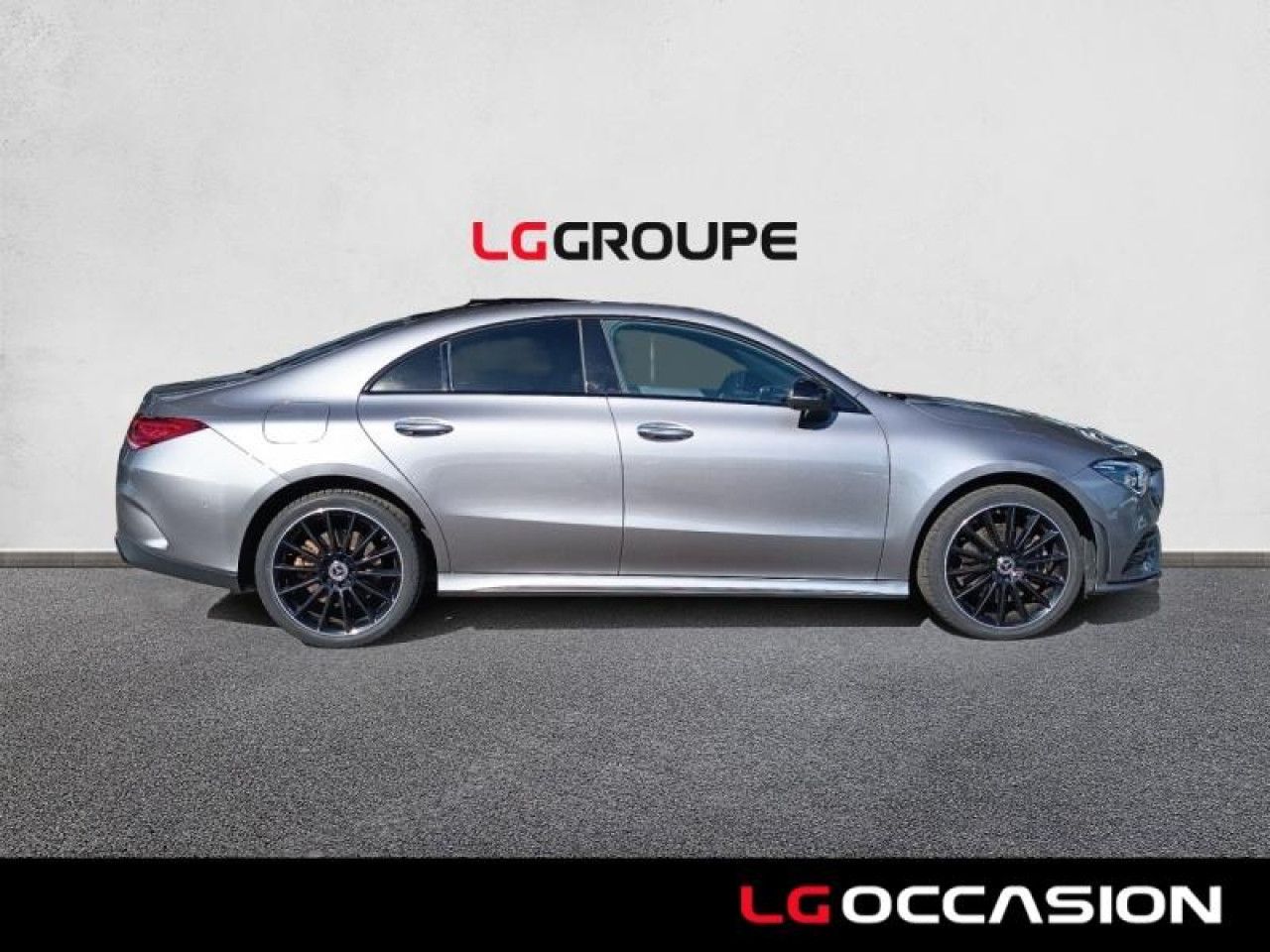 Photo du v&eacute;hicule 8 / 18