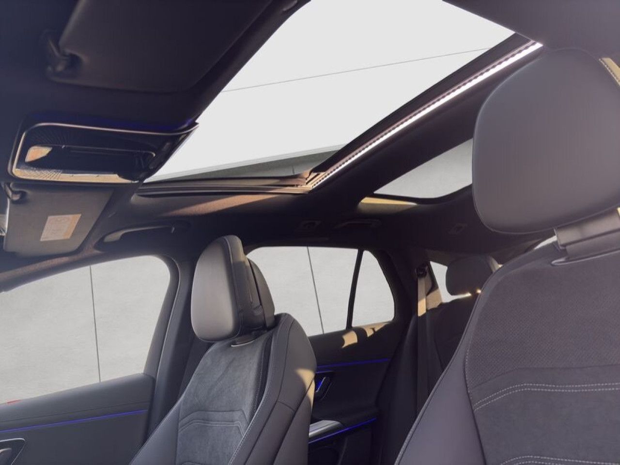 Mercedes-Benz E-Klasse – Bild 14