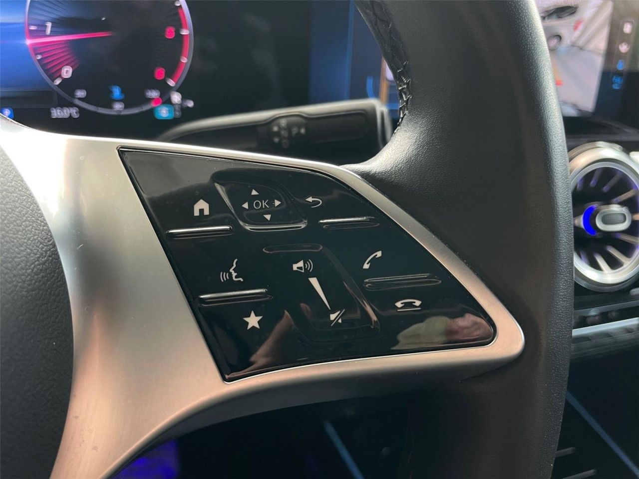 Fahrzeugbild 19 / 27