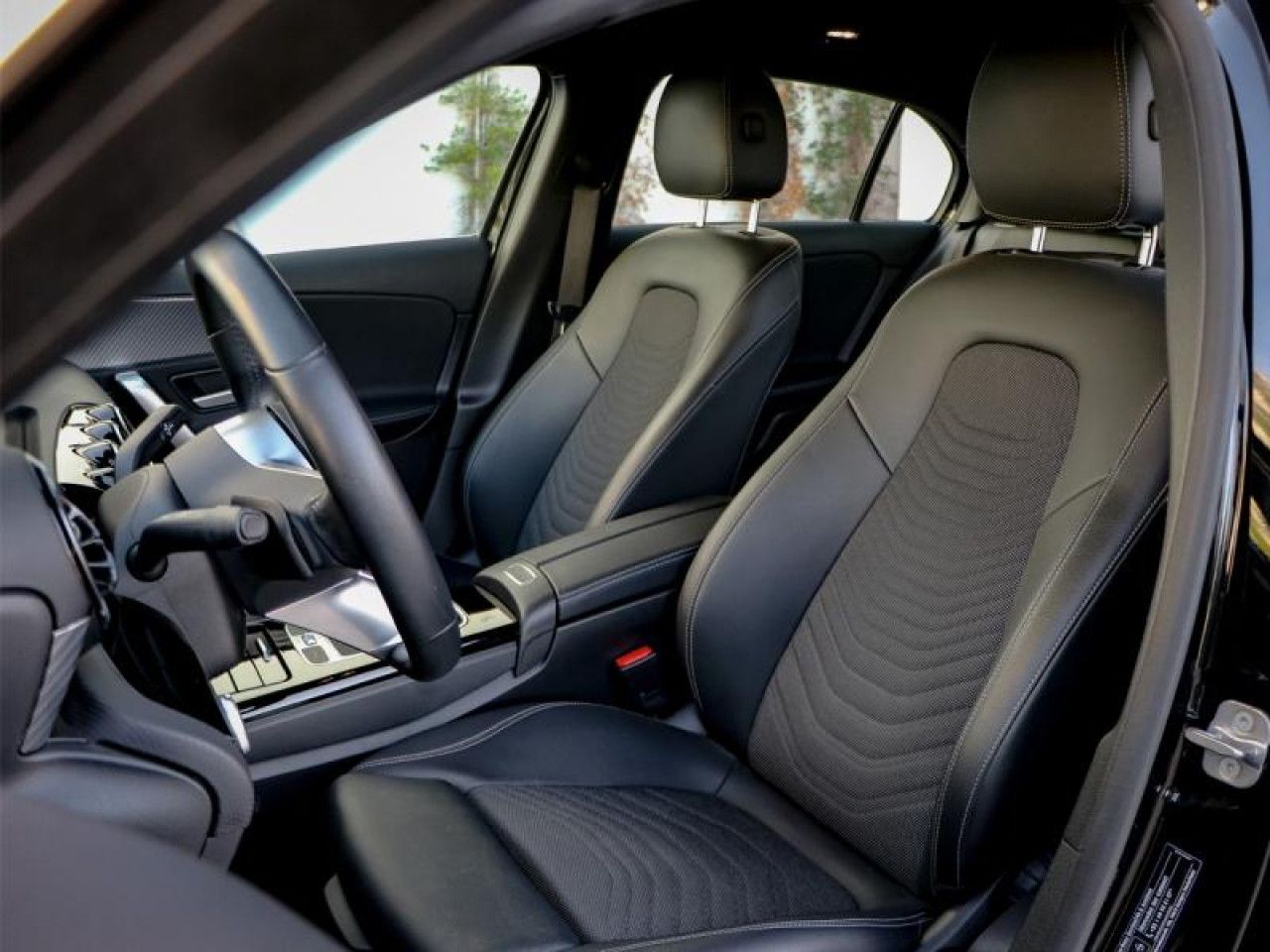 Photo du v&eacute;hicule 5 / 18