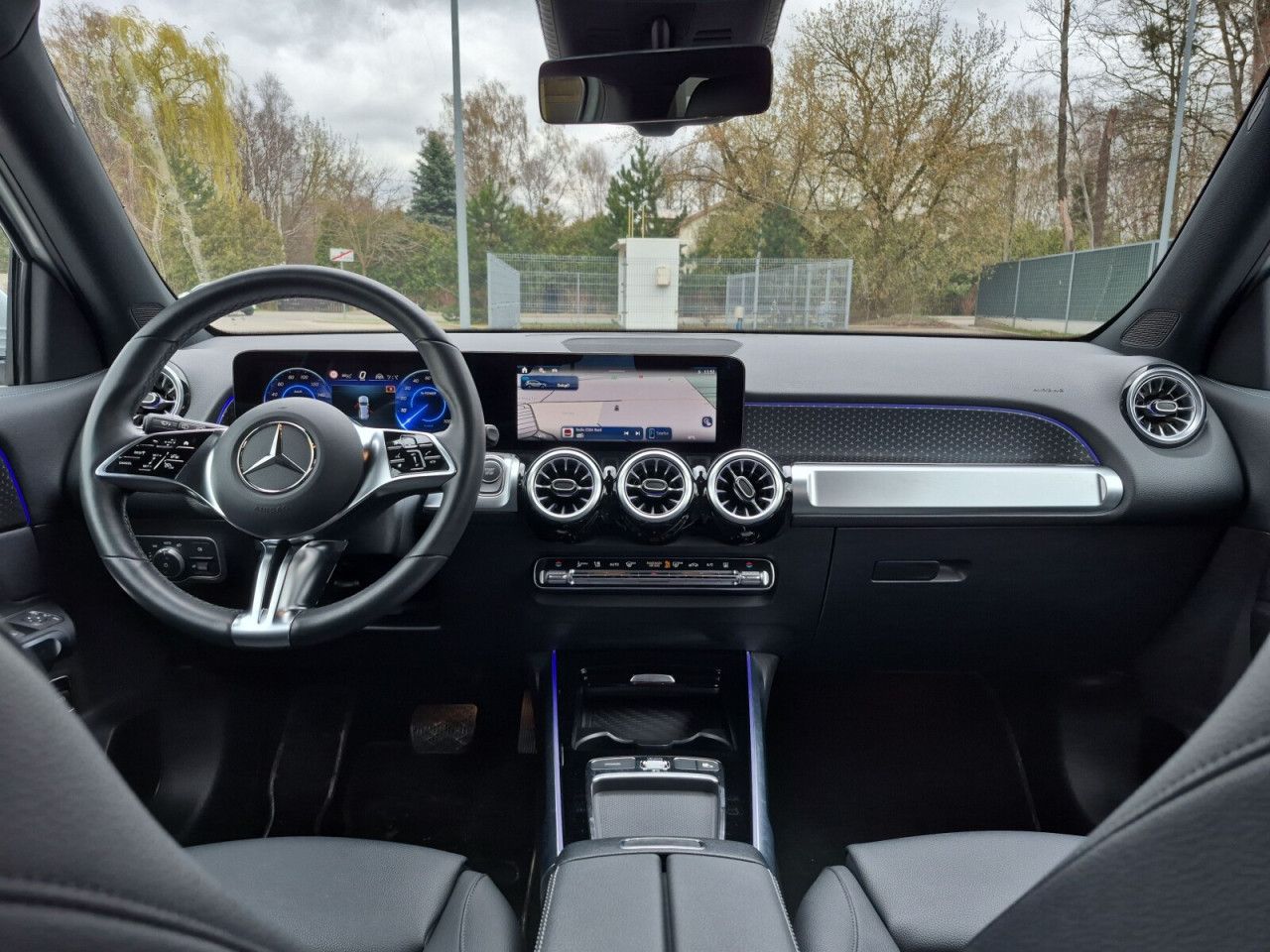 Zdjęcie pojazdu 12 / 25