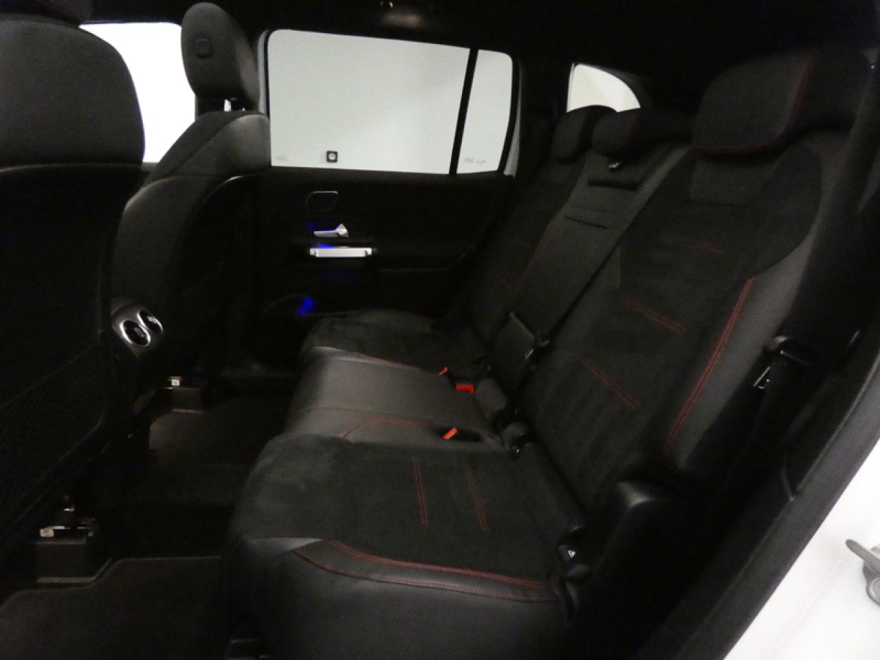 Photo du v&eacute;hicule 12 / 18