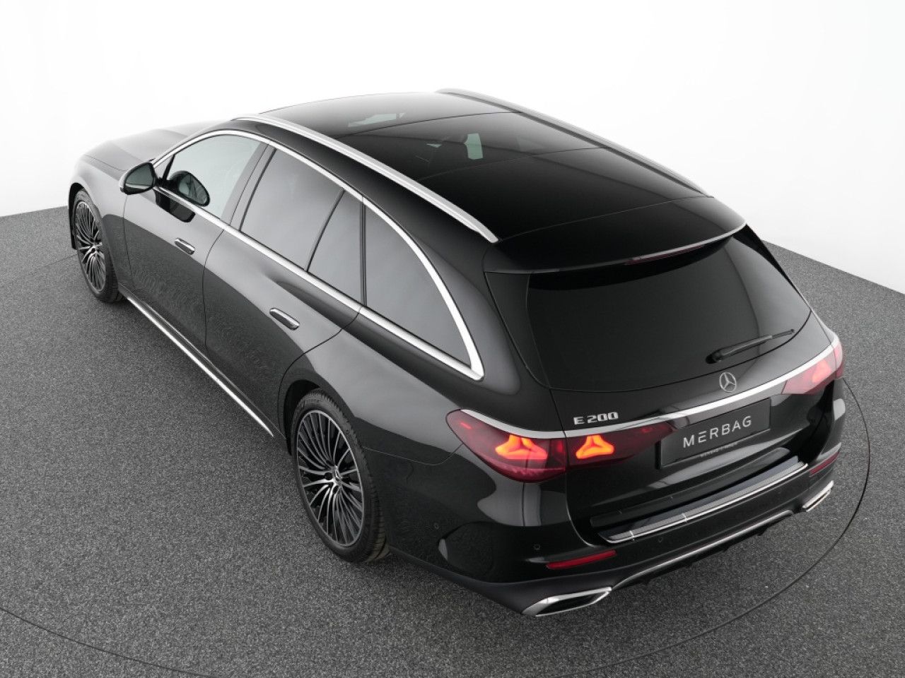 Mercedes-Benz E-Klasse – Bild 11