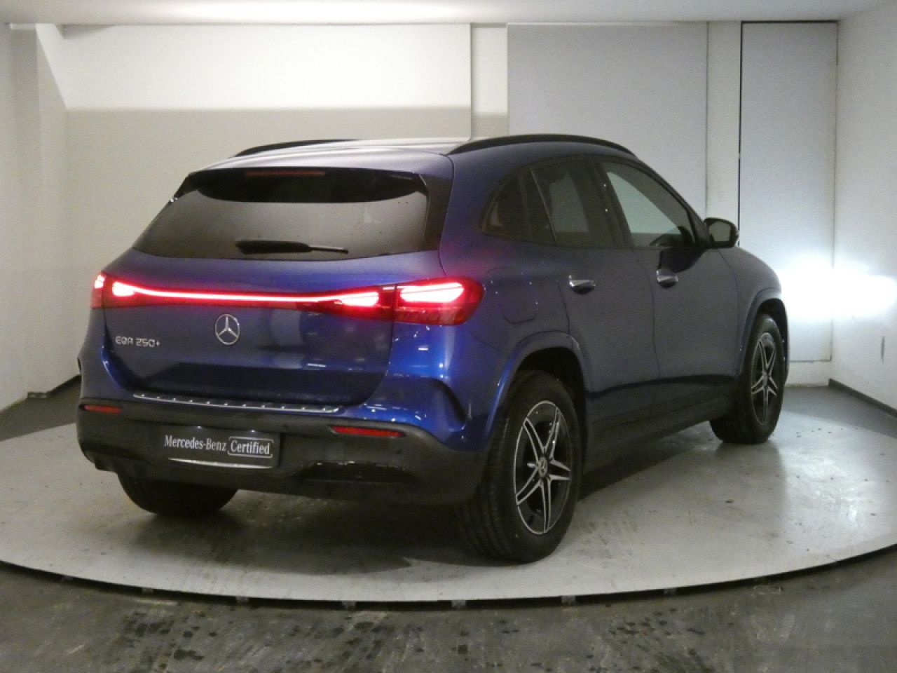 Photo du v&eacute;hicule 3 / 18