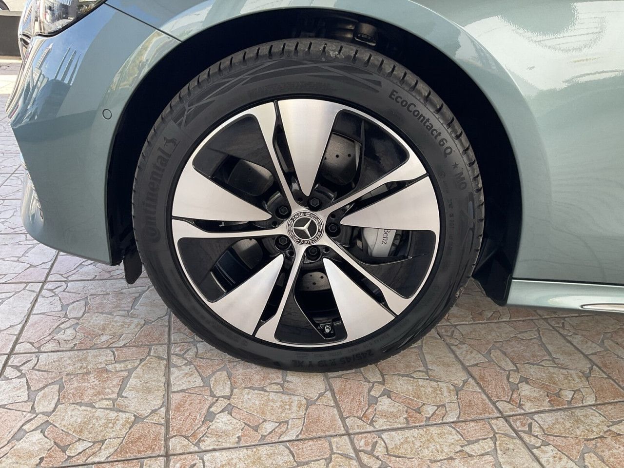 Mercedes-Benz E-Klasse – Bild 23