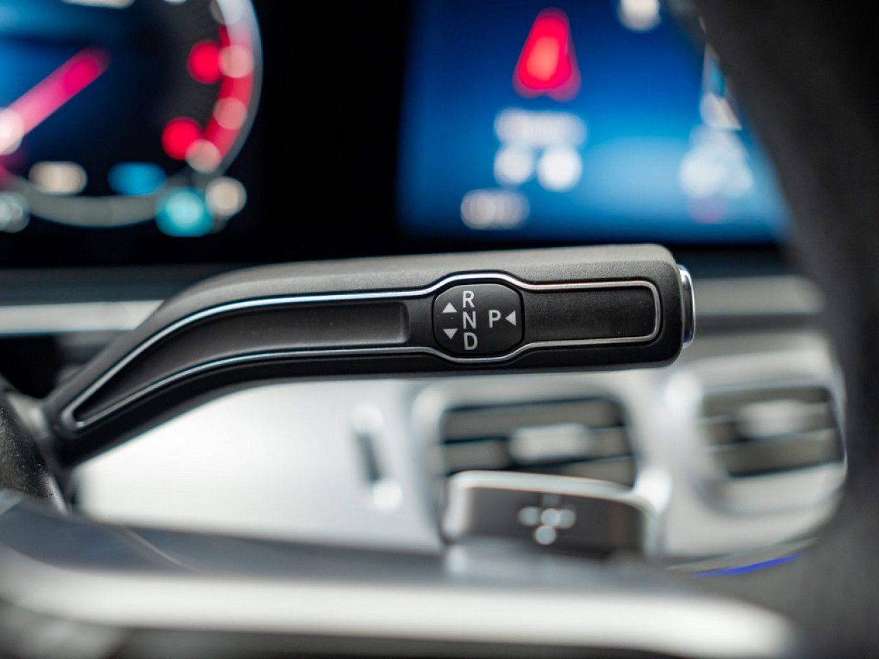Mercedes-Benz GLS – Bild 17