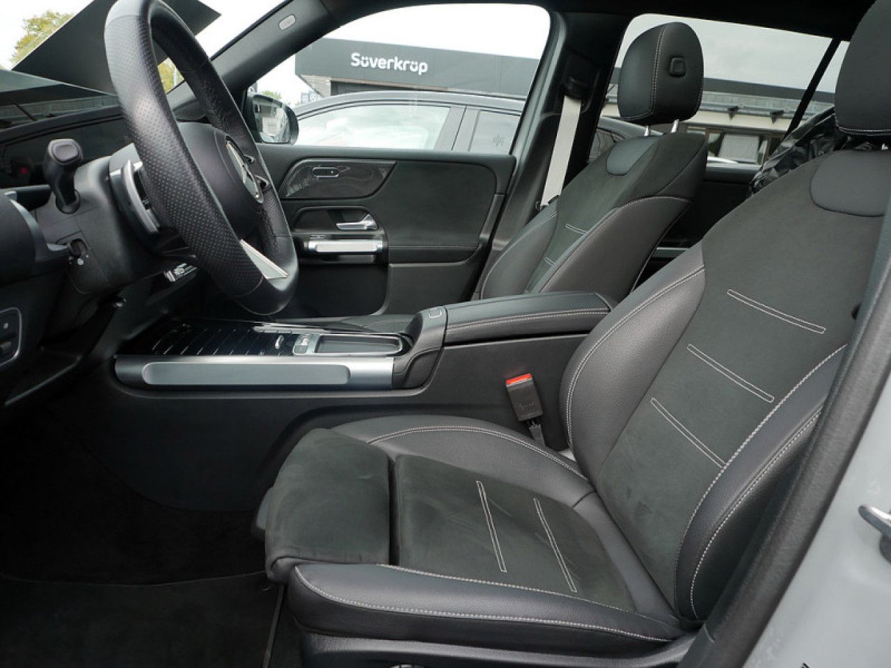 Mercedes-Benz GLB – Bild 11