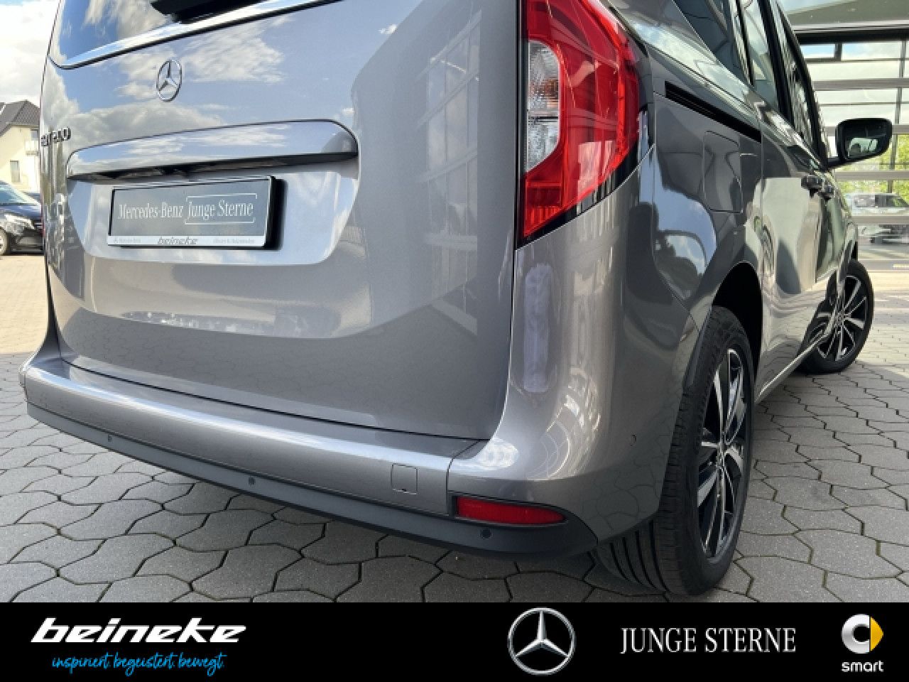 Mercedes-Benz EQT – Bild 7