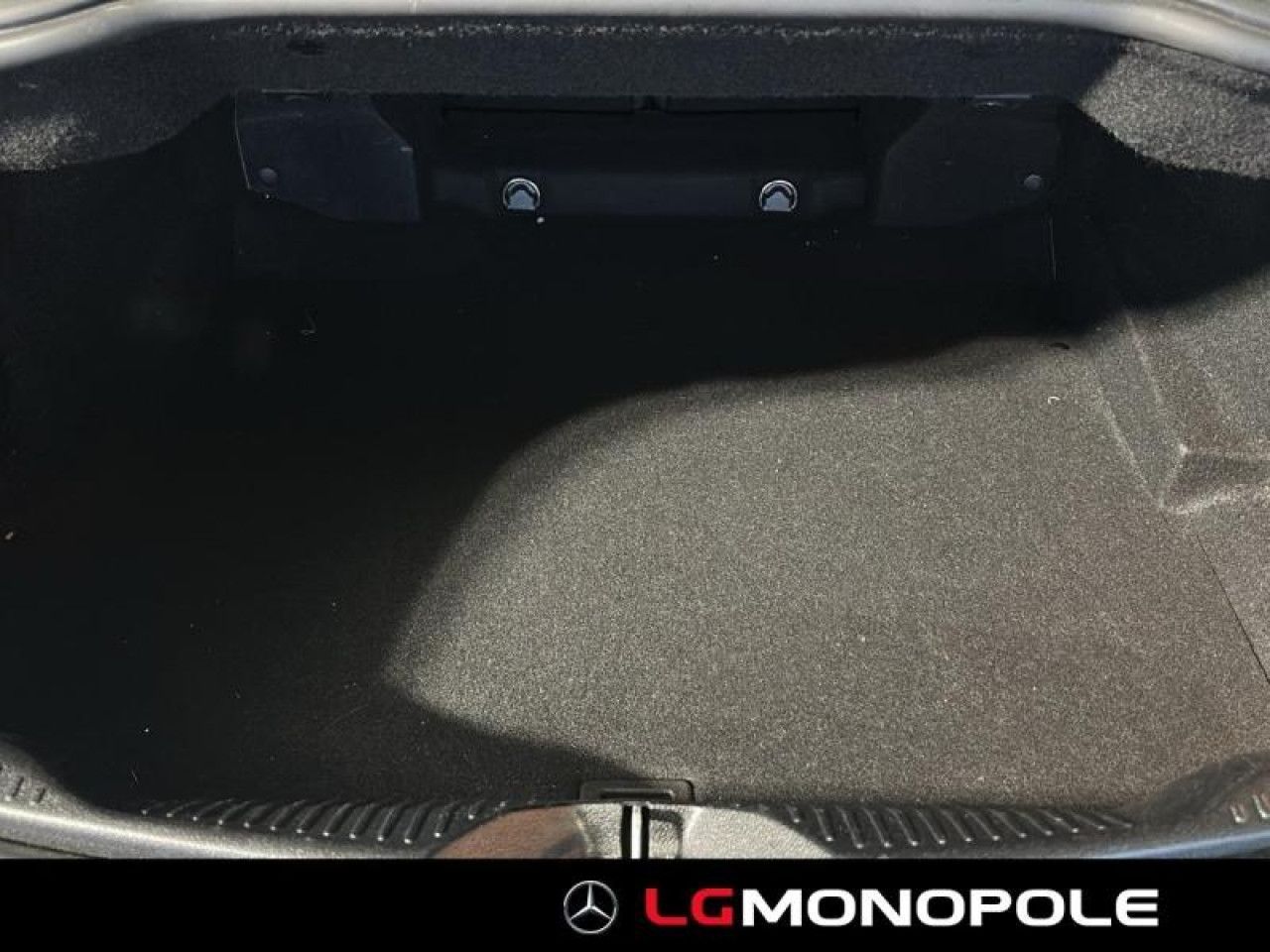 Photo du véhicule 17 / 18