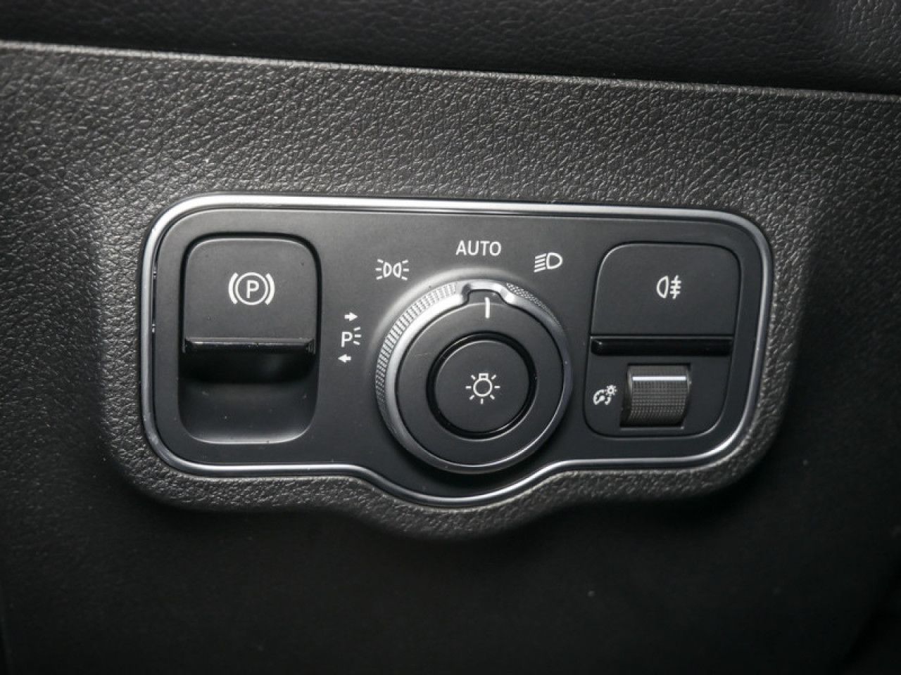 Mercedes-Benz GLB – Bild 19