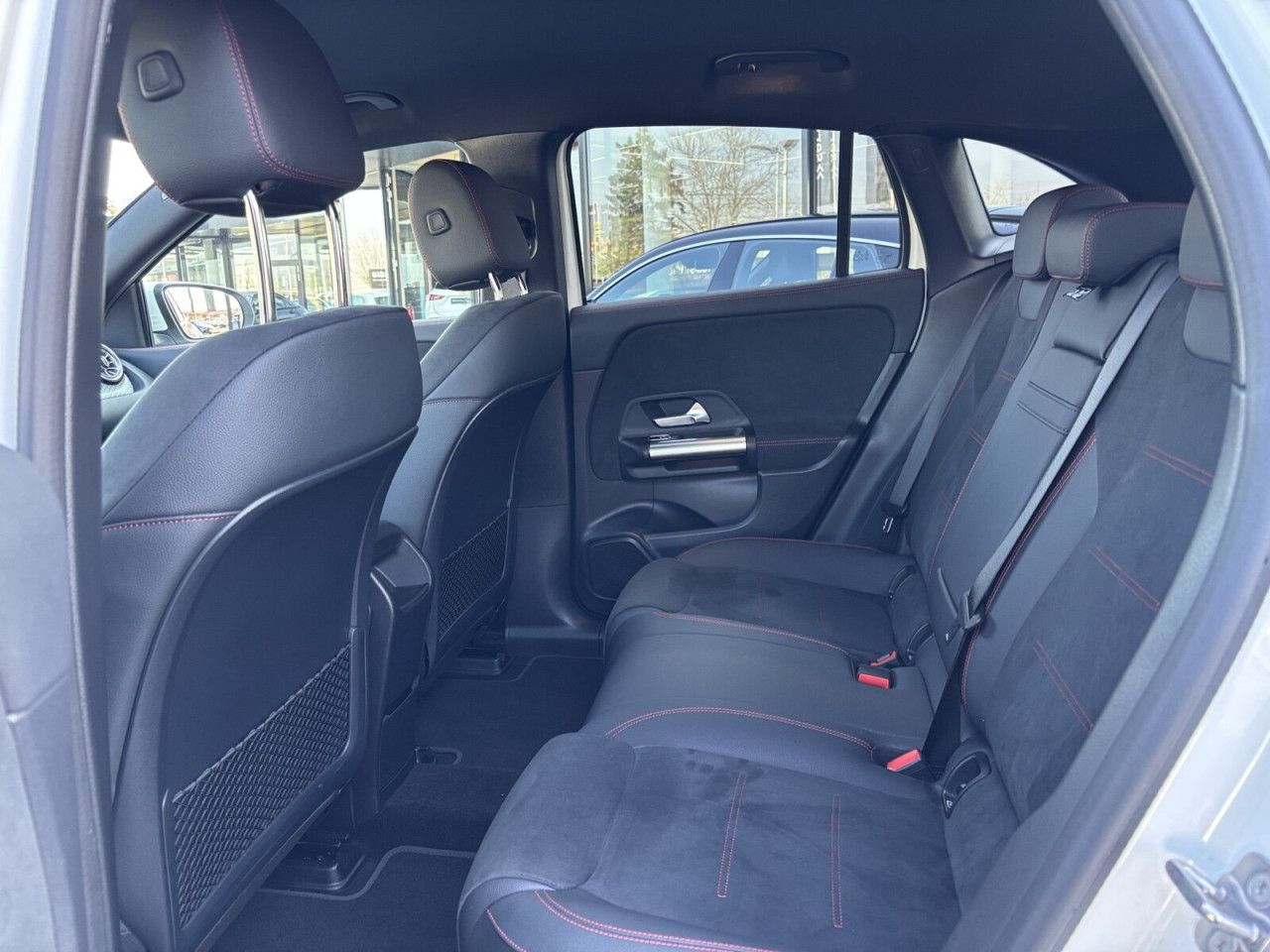 Fahrzeugbild 11 / 15