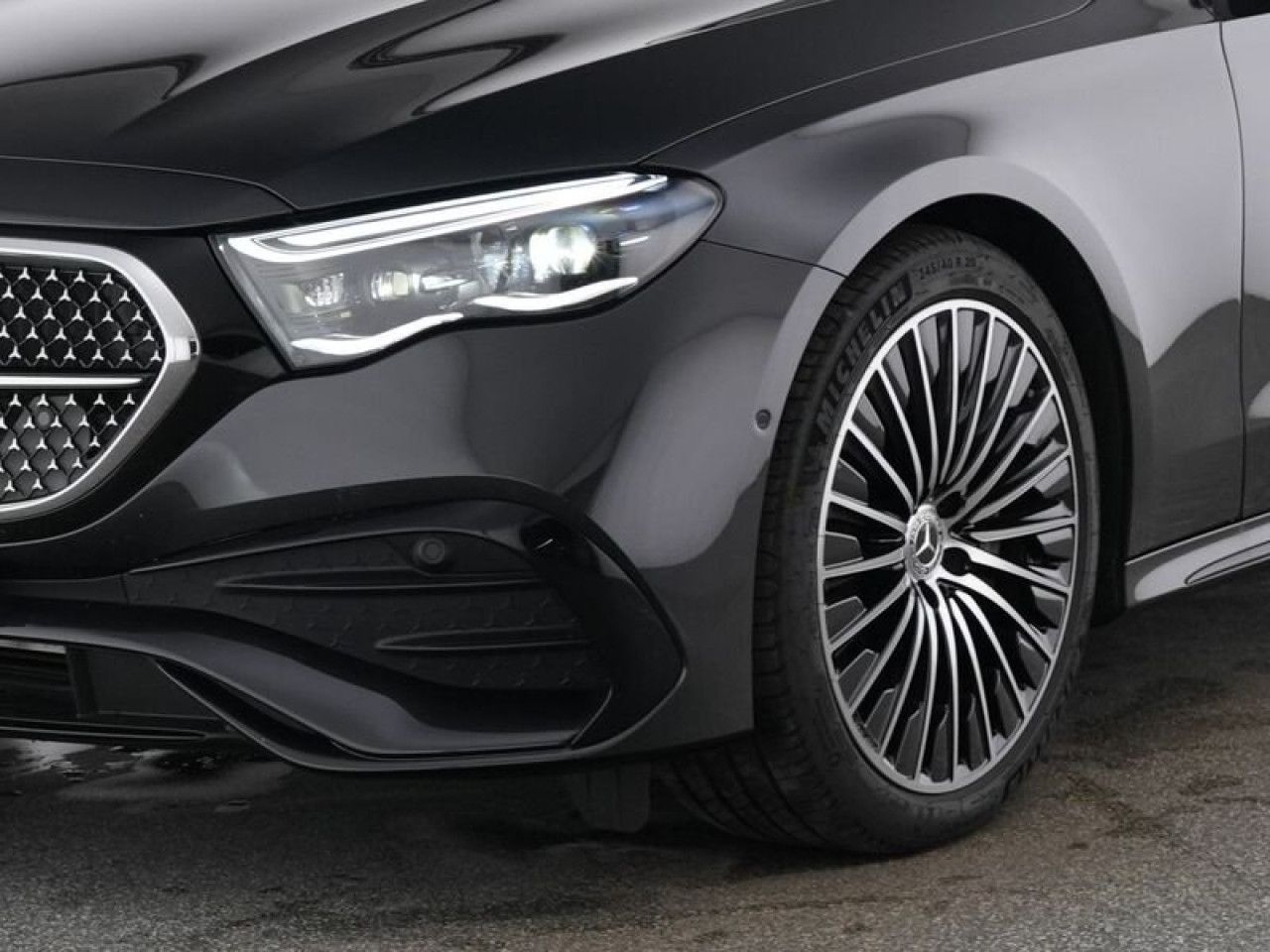 Mercedes-Benz E-Klasse – Bild 3